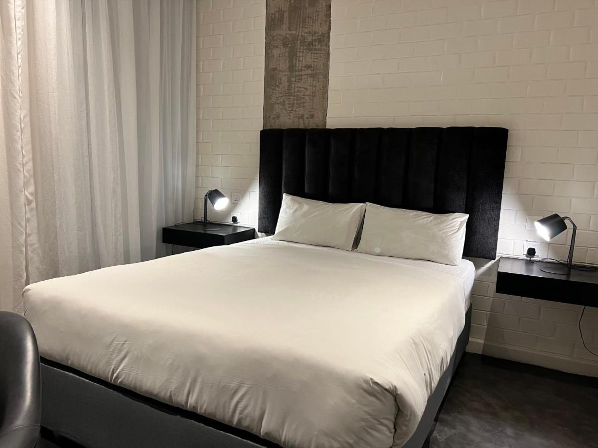 The Urban Hotel Лусака Экстерьер фото